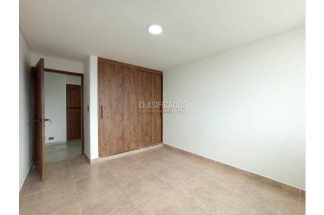 Apartamentos, Alquiler, Versalles - $3.200.000