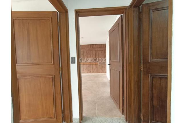 Apartamentos, Alquiler, Versalles - $3.200.000
