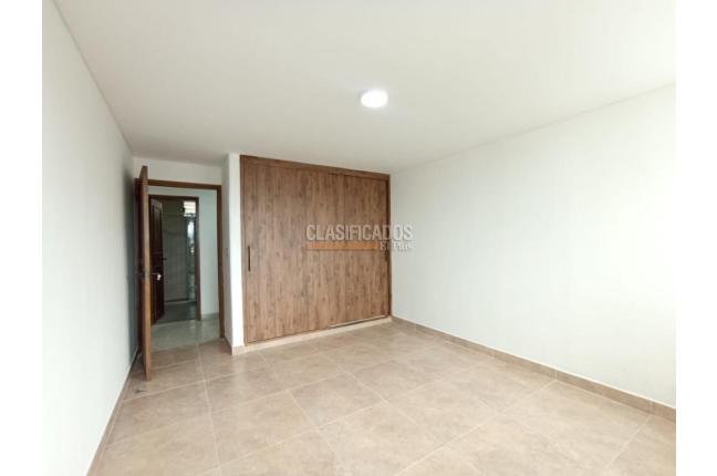Apartamentos, Alquiler, Versalles - $3.200.000