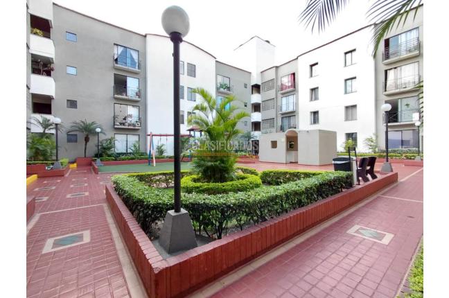 Apartamentos, Alquiler en Bueno Madrid