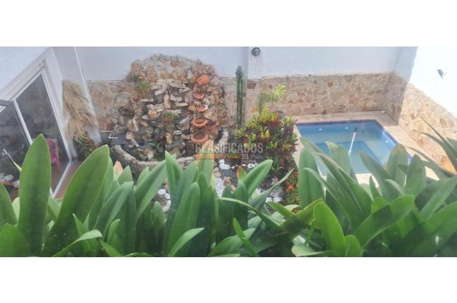 Casas, Venta en La Flora