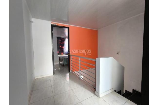 Casas, Alquiler, Ciudad Pacifica - $1.900.000