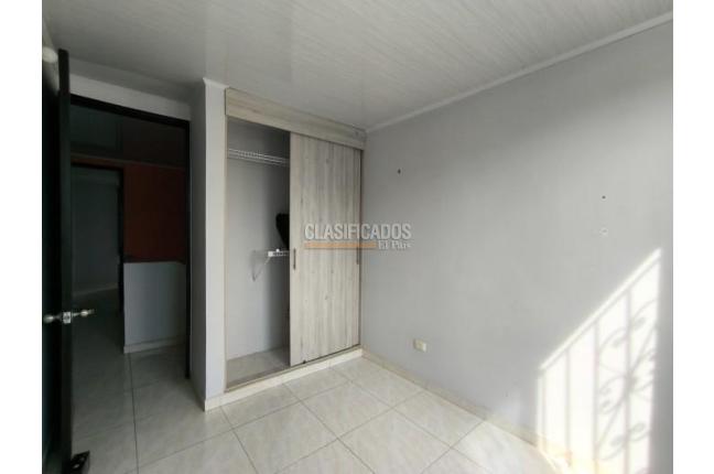 Casas, Alquiler, Ciudad Pacifica - $1.900.000