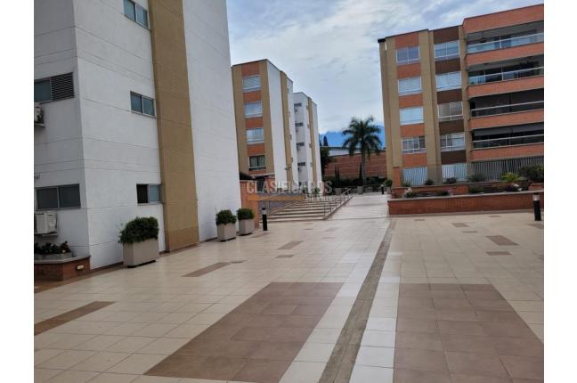 Apartamentos, Alquiler, Ciudad Jardín - $4.500.000