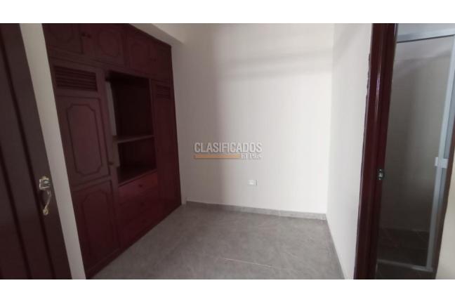 Apartamentos, Alquiler, San Judas - $900.000