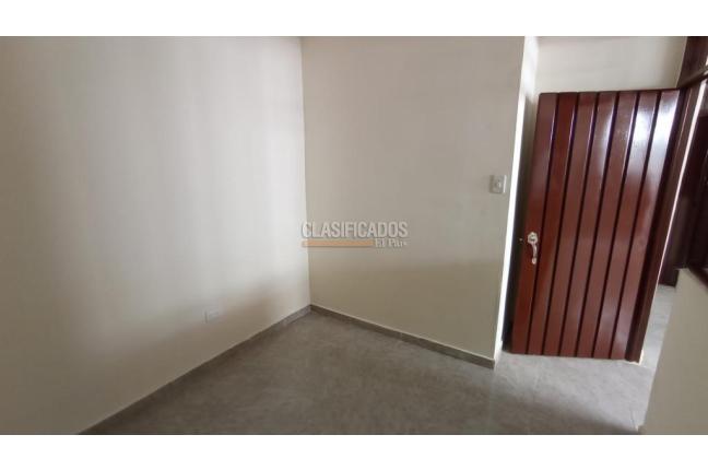 Apartamentos, Alquiler, San Judas - $900.000