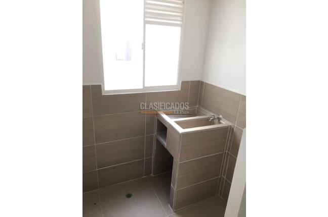 Apartamentos, Alquiler, Ciudad Pacifica - $1.200.000