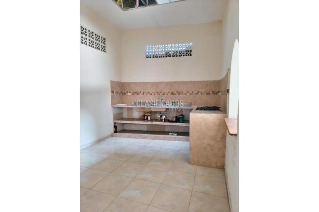 Casas, Venta, Cartago - $320.000.000