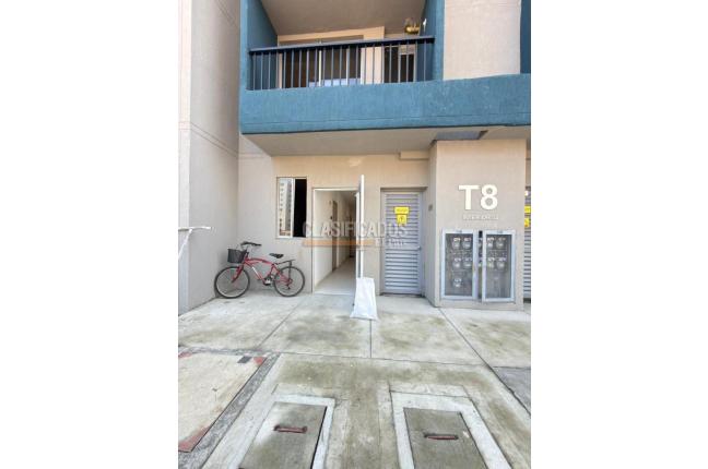 Apartamentos, Venta, Ciudad Pacifica - $235.000.000