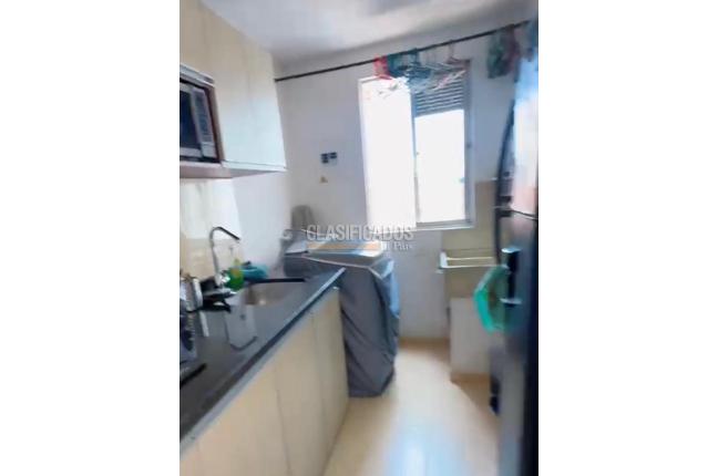 Apartamentos, Venta, Primero de Mayo - $200.000.000