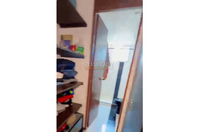 Apartamentos, Venta, Primero de Mayo - $200.000.000