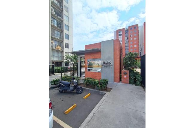 Apartamentos, Alquiler, Ciudad Melendez - $1.500.000