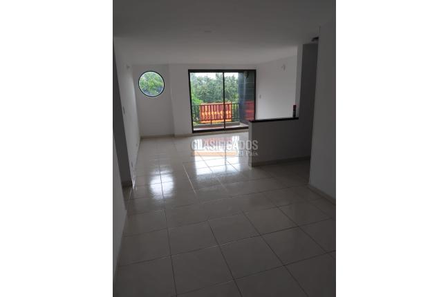 Apartamentos, Alquiler, La Cascada - $1.500.000