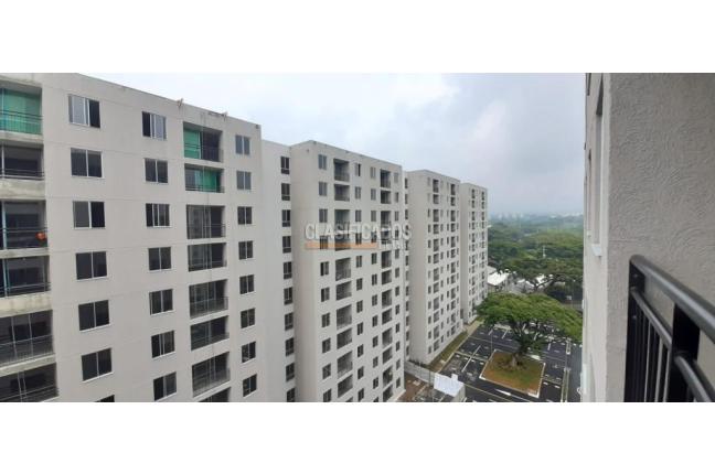 Apartamentos, Alquiler, Kachipay - $1.400.000