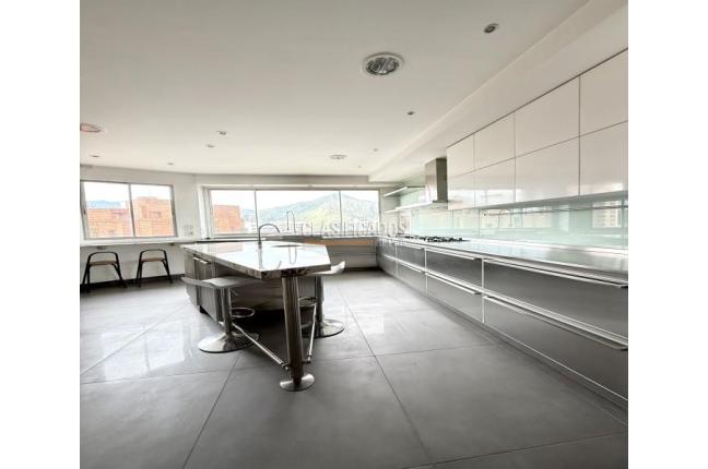 Apartamentos, Alquiler, Arboleda - $17.500.000