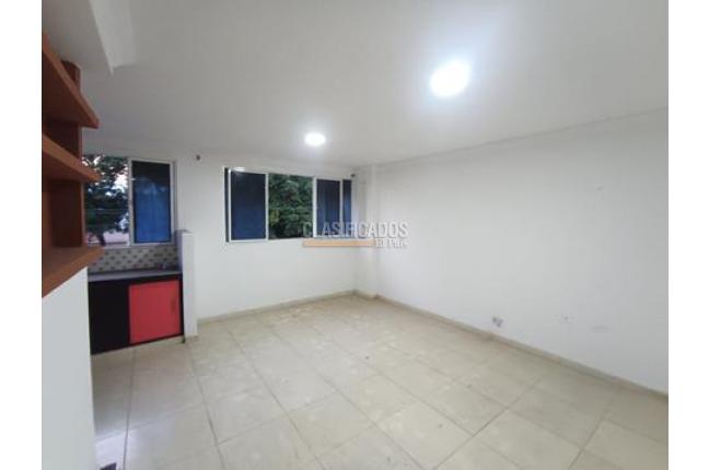 Apartaestudios, Alquiler, La Floresta - $680.000