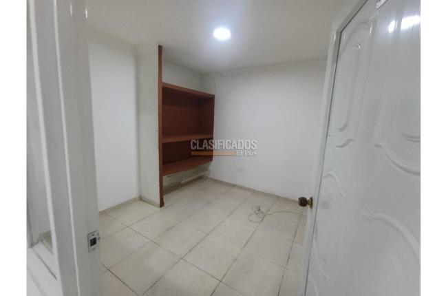 Apartaestudios, Alquiler, La Floresta - $680.000
