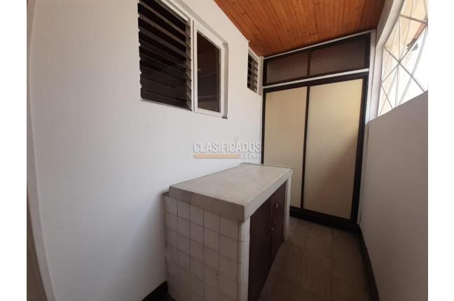 Apartamentos, Alquiler, Prados del Norte - $2.300.000