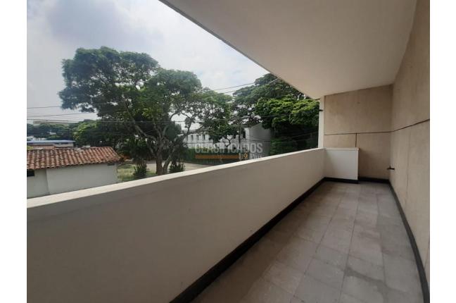 Apartamentos, Alquiler, Prados del Norte - $2.300.000