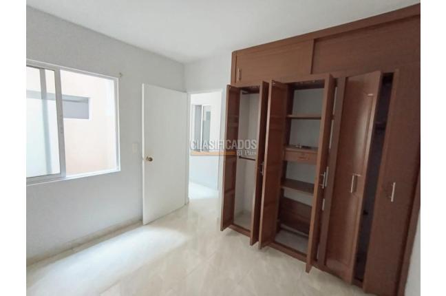 Apartamentos, Alquiler, Salomia - $900.000