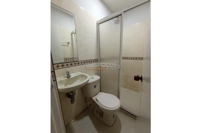 Apartamentos, Alquiler, Salomia - $900.000