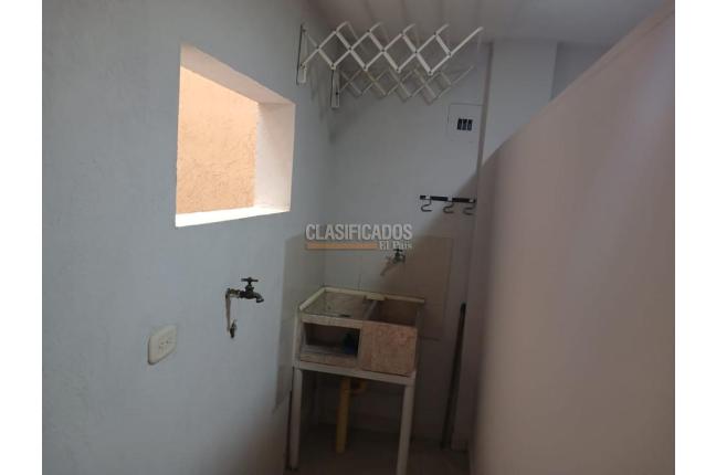 Apartamentos, Alquiler, Salomia - $900.000