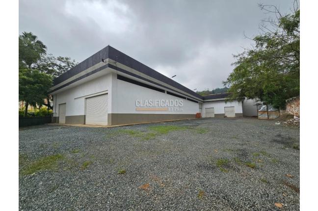 Locales y Bodegas, Alquiler, Bella Suiza - $2.100.000