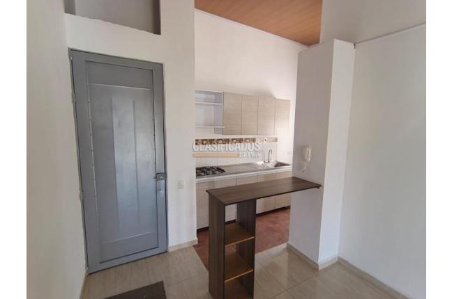 Apartamentos, Alquiler, Ciudad Pacifica - $1.300.000