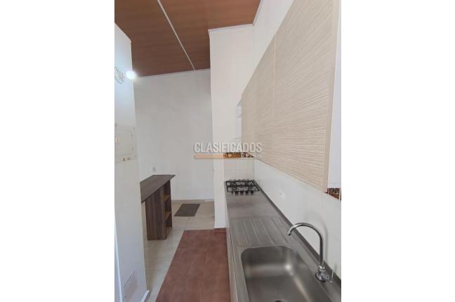 Apartamentos, Alquiler, Ciudad Pacifica - $1.300.000