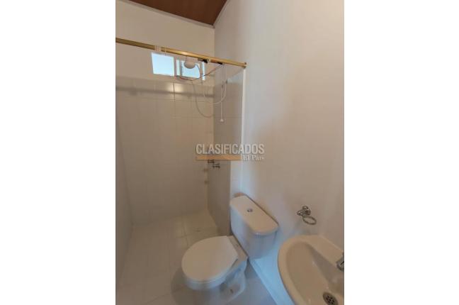 Apartamentos, Alquiler, Ciudad Pacifica - $1.300.000