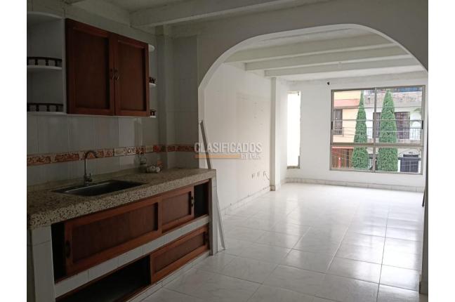 Edificios, Venta, Primero de Mayo - $850.000.000