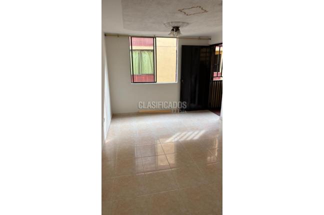 Apartamentos, Alquiler en Comfenalco