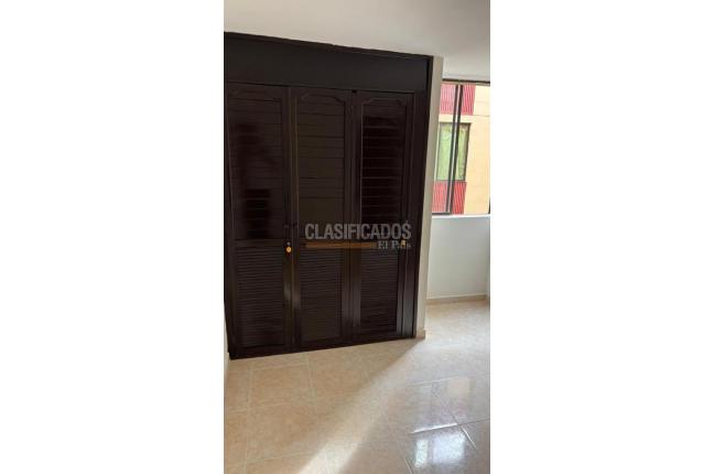 Apartamentos, Alquiler en Comfenalco