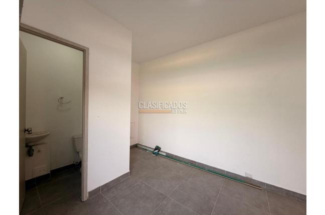 Locales y Bodegas, Alquiler, Ciudad Pacifica - $2.000.000