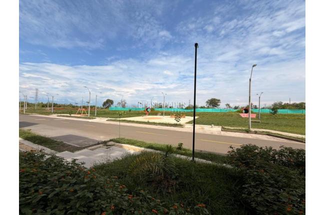 Locales y Bodegas, Alquiler, Ciudad Pacifica - $2.000.000