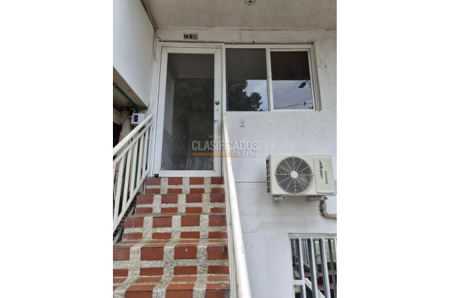 Oficinas y Consultorios, Alquiler en Ciudad Capri