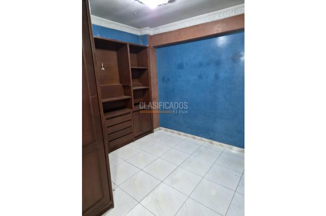 Oficinas y Consultorios, Alquiler, Ciudad Capri - $1.350.000