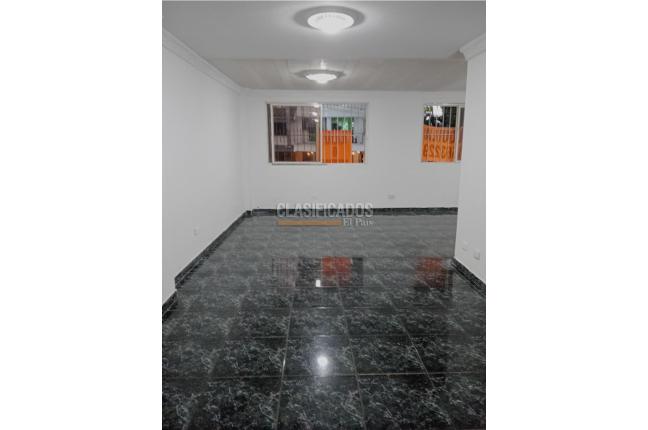Oficinas y Consultorios, Alquiler, Ciudad Capri - $1.350.000