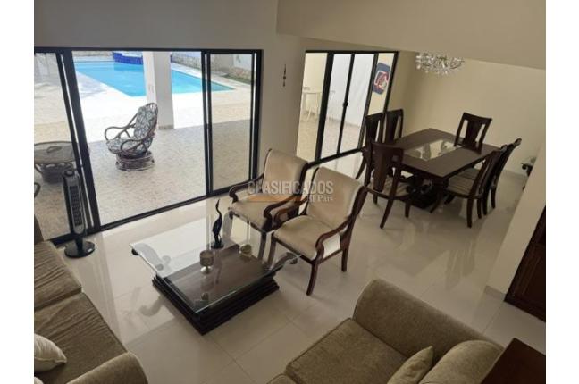 Casas, Venta en Altos de Ciudad Jardín