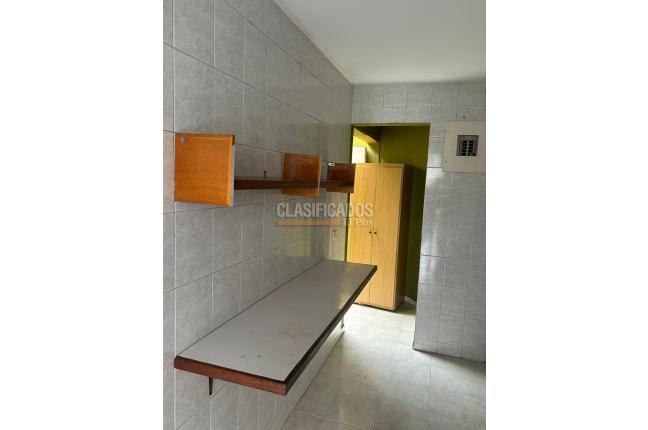 Apartamentos, Alquiler, El Bosque - $1.500.000