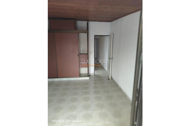 Casas, Alquiler, Brisas de los Álamos - $1.300.000