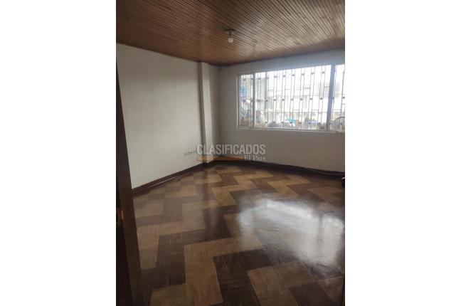 Casas, Alquiler, Bogotá - $4.200.000