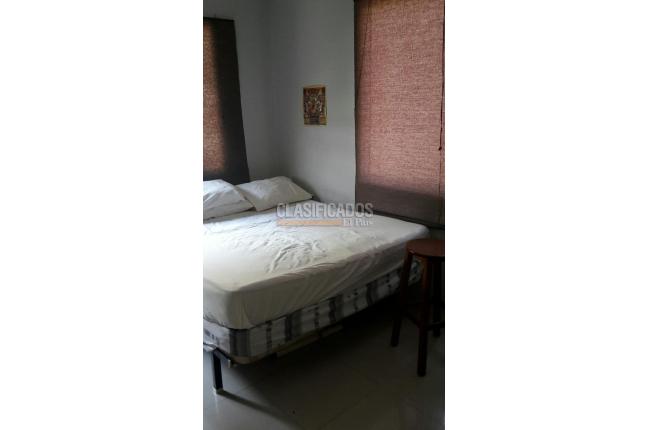 Apartamentos, Alquiler, Arboleda - $3.000.000