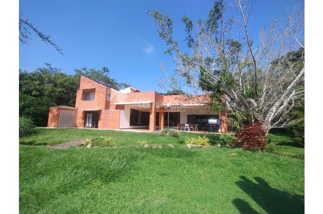 Casas, Venta en Pance
