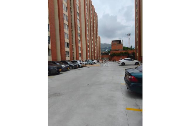 Apartamentos, Alquiler, Bella Suiza - $2.100.000