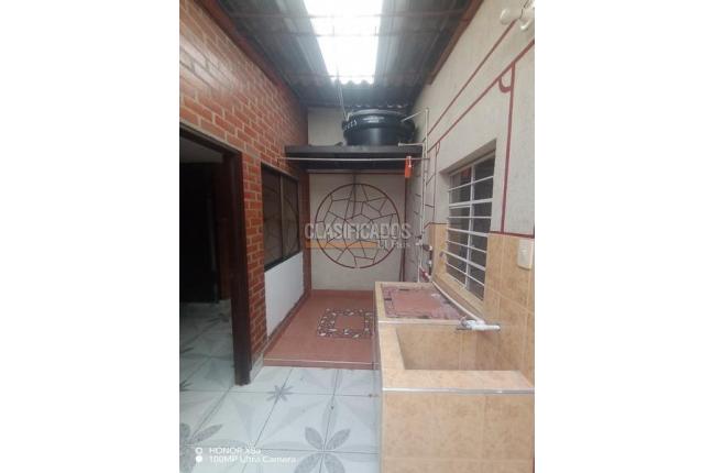 Casas, Alquiler, Calima - $1.600.000