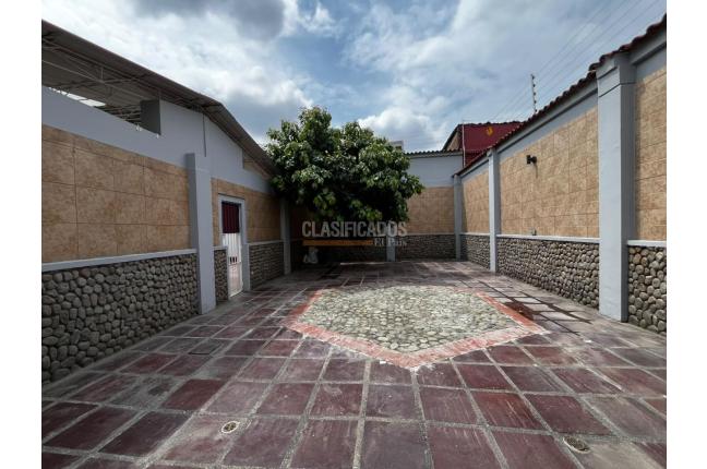 Casas, Alquiler, La Flora - $5.000.000