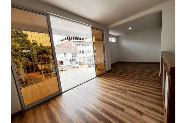 Casas, Alquiler, La Flora - $5.000.000
