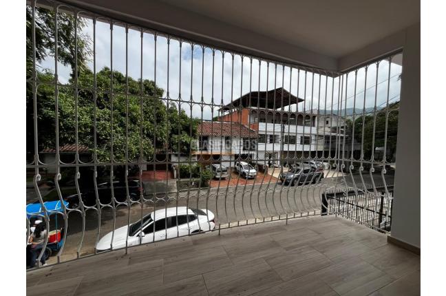 Casas, Alquiler, La Flora - $5.000.000