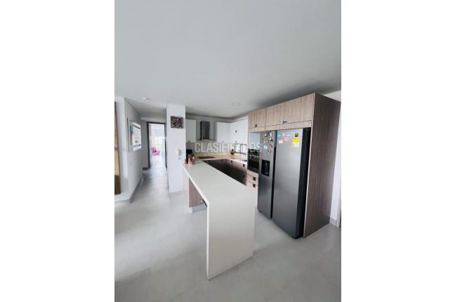 Apartamentos, Venta en Pance